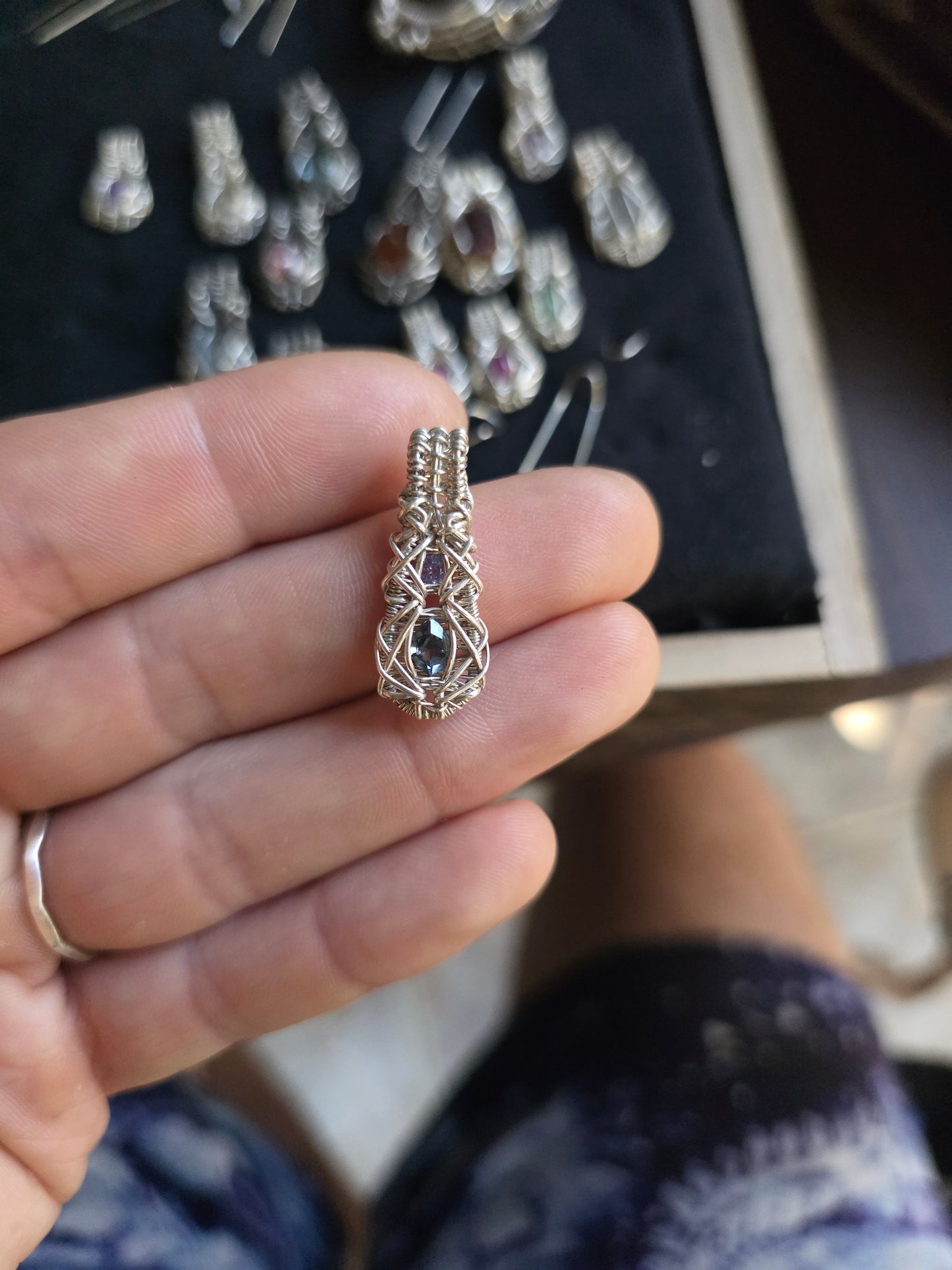 Dual Sapphire DropWeave