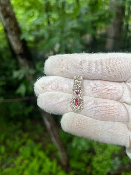 Pink Spinel DropWeave