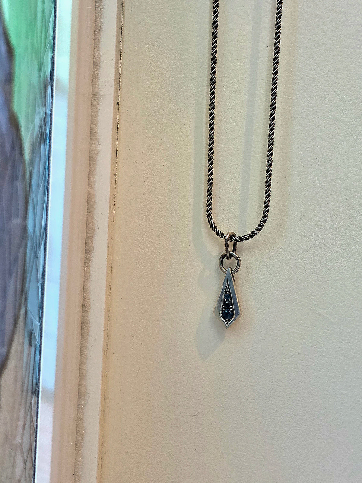 Sapphire Droplette Pendant